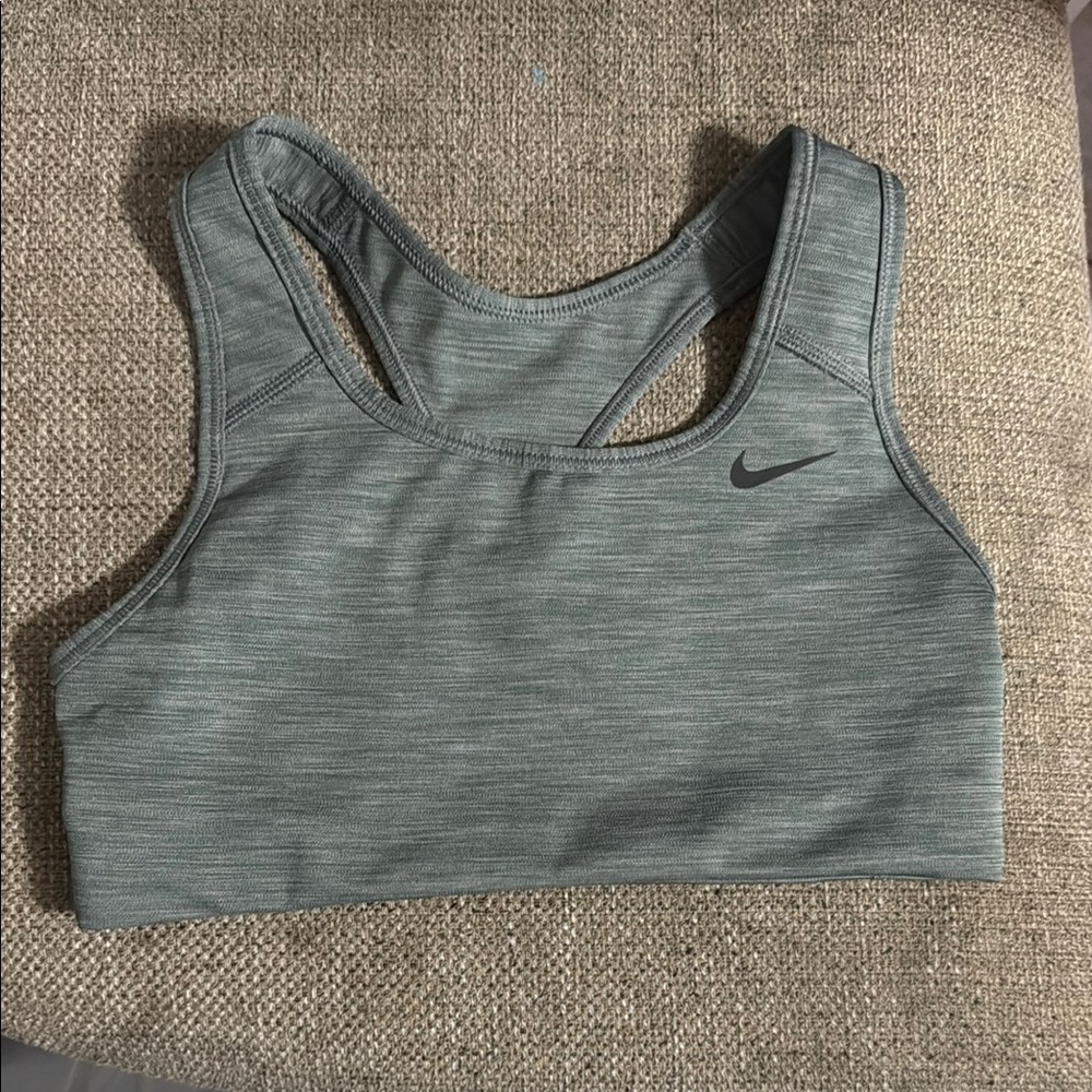 Nike Women's Heathered Gray Sports Bra